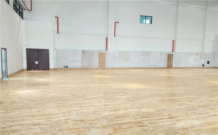 全國體育館專(zhuān)用木地板電話(huà)