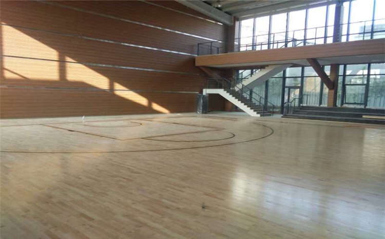 24厚排球館木地板報價(jià)